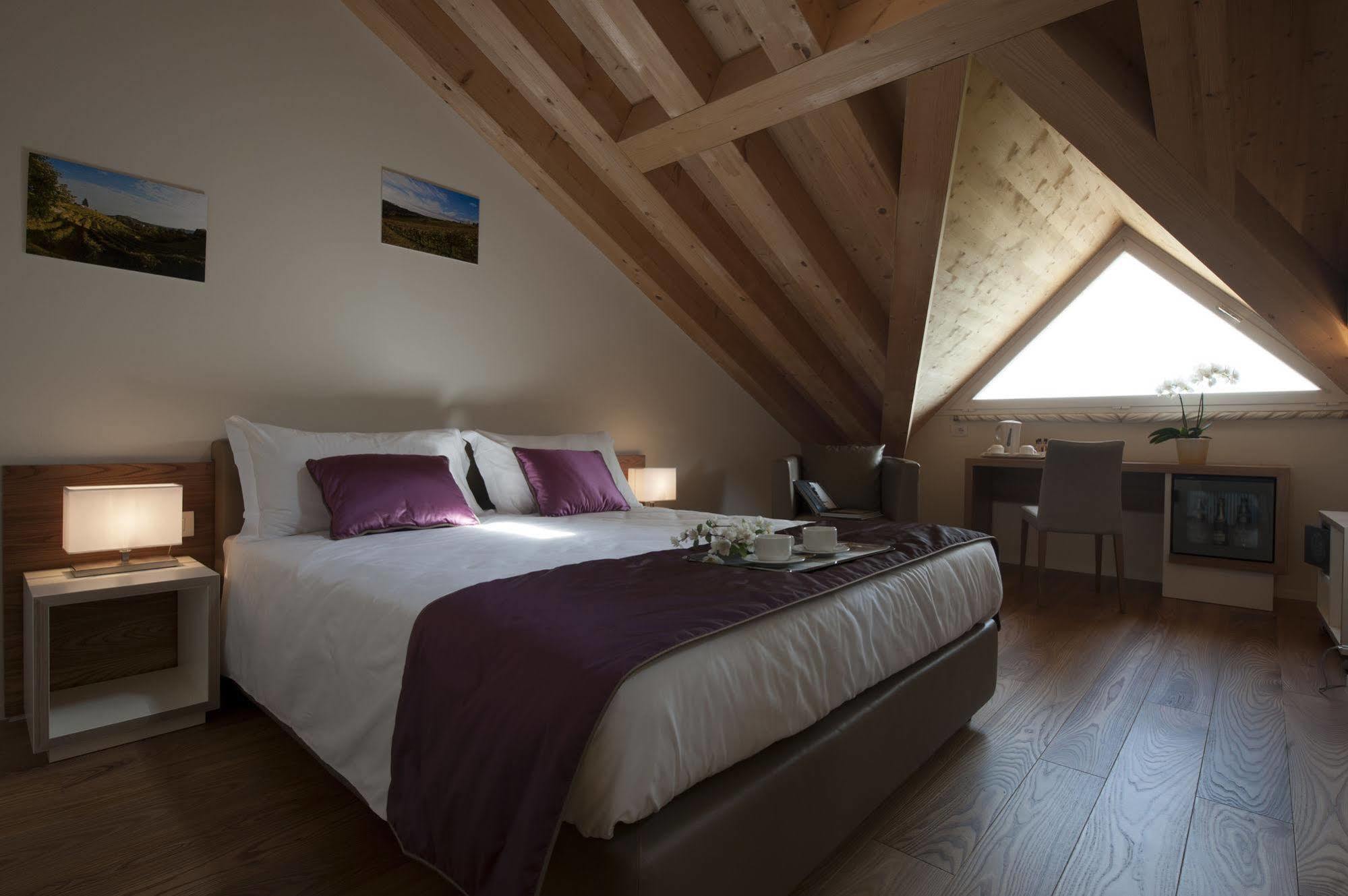 Del Poggio Hotel 4*
