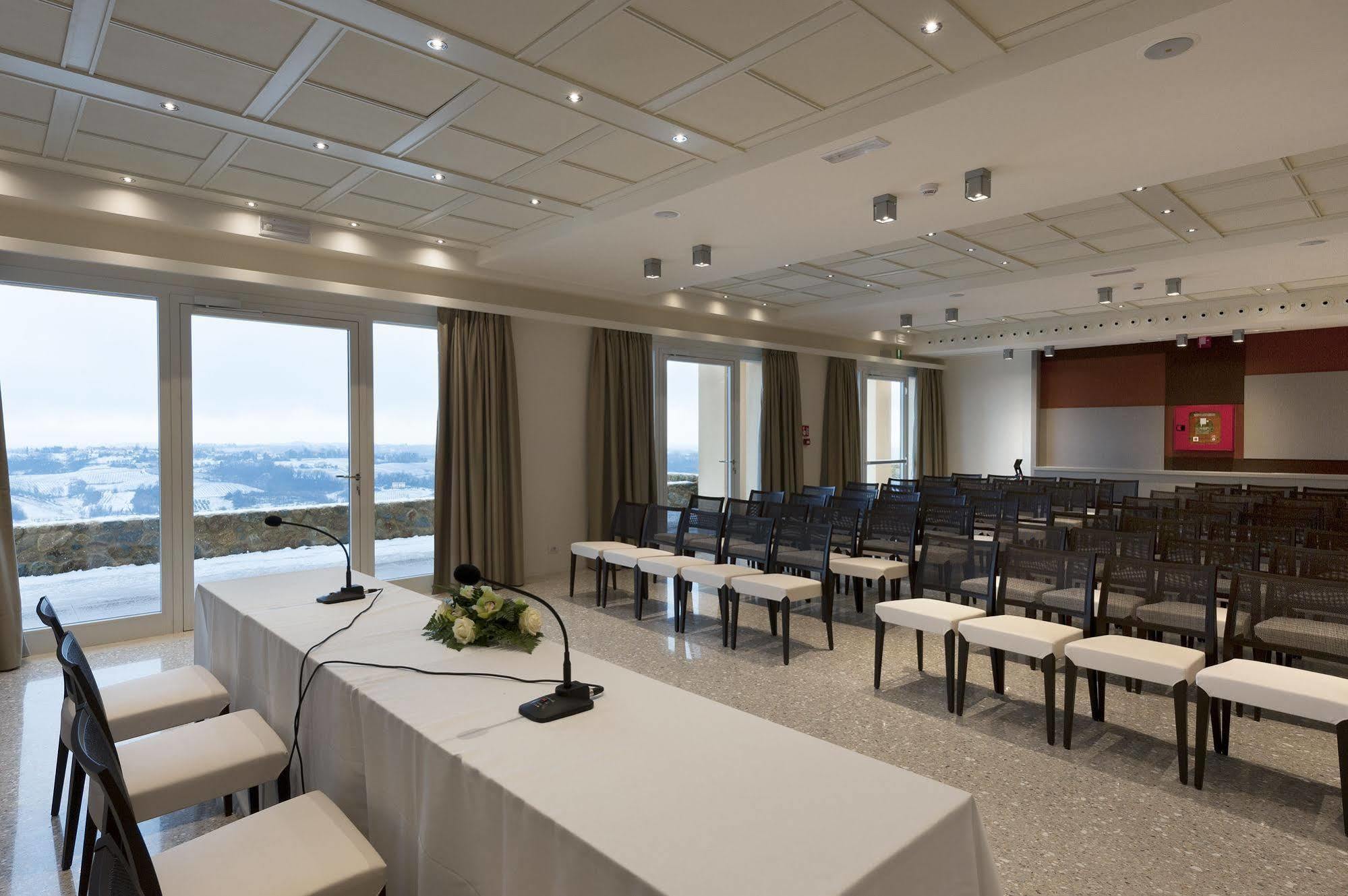 Del Poggio Hotel 4*